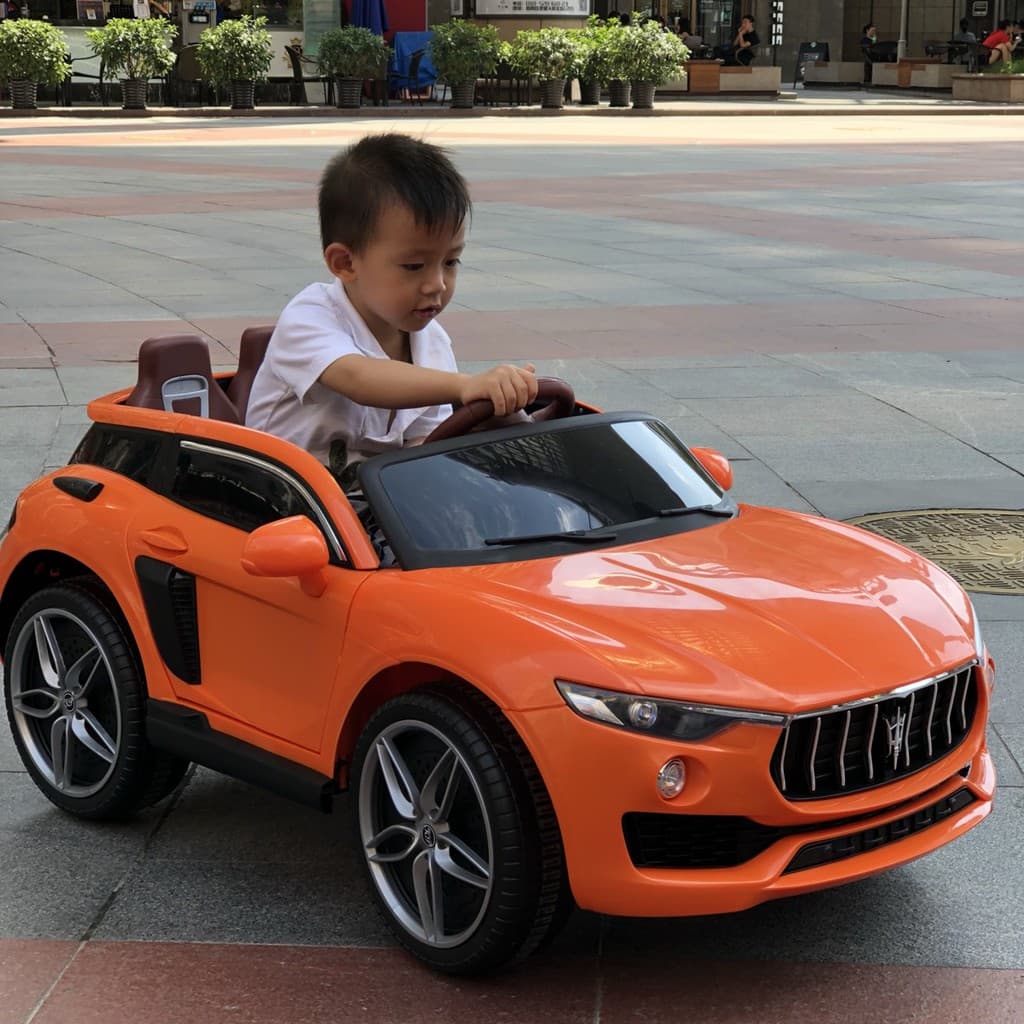 Tuyệt đối ghi nhớ 4 điều khi cho bé tập lái xe ô tô điện trẻ em