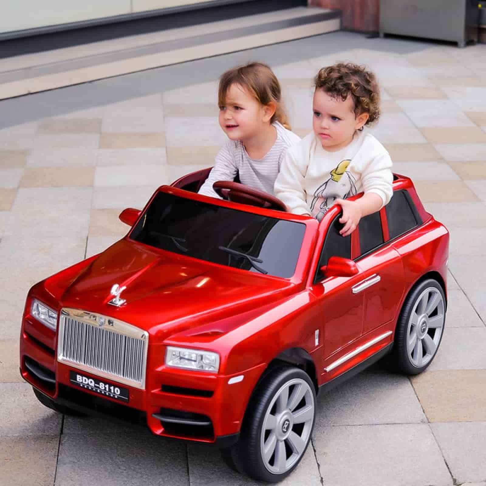 Xe ô tô điện trẻ em - món đồ chơi cực kỳ lành mạnh