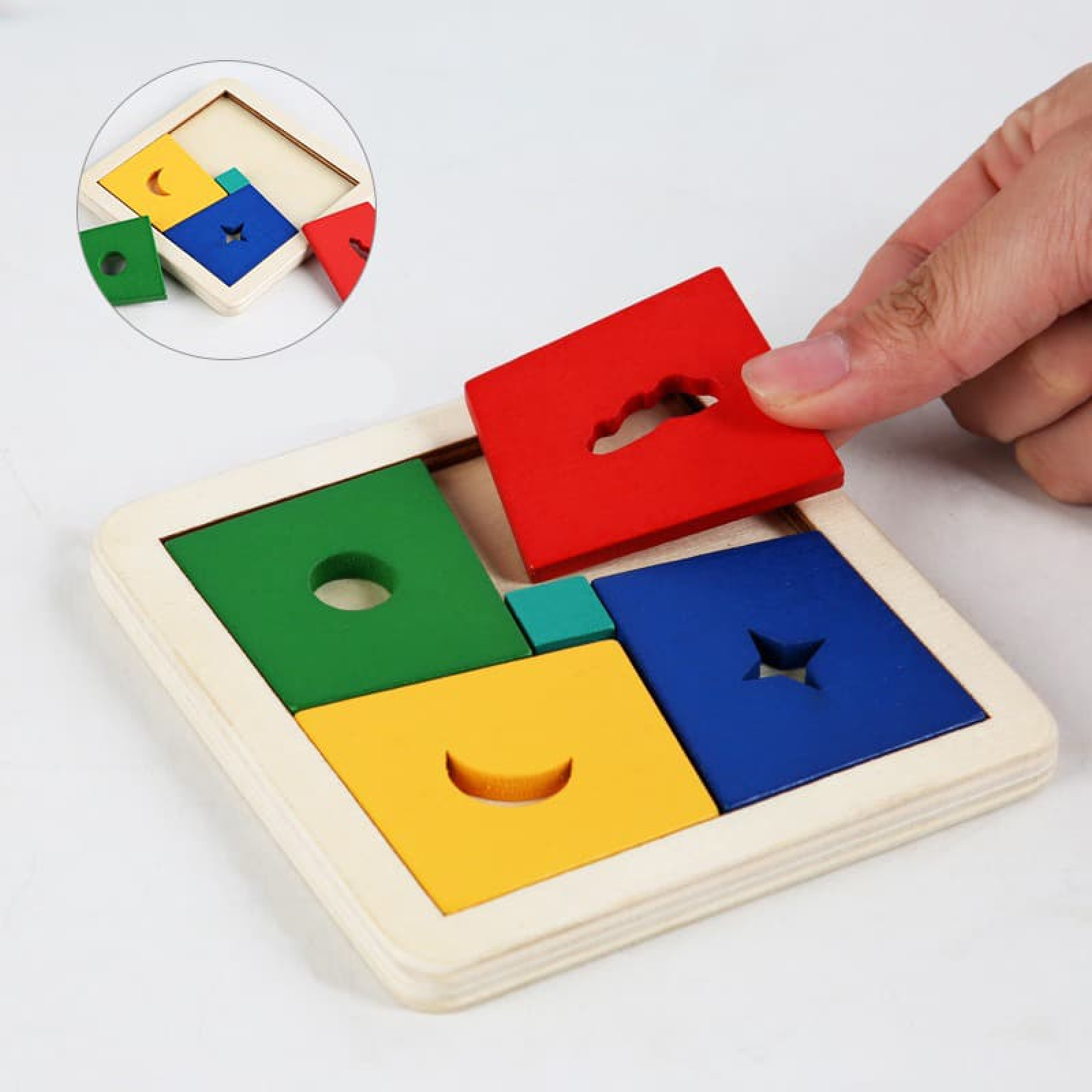 Các cách khuyến khích bé chơi đồ chơi lắp ráp các khối bằng gỗ