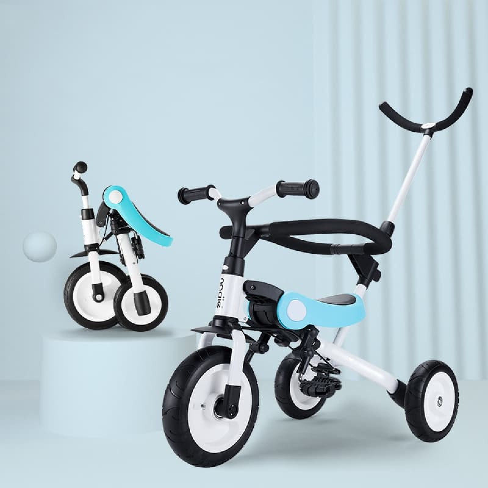 Xe đạp cho bé đa năng có vòng chắn an toàn 030