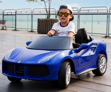 Những chú ý giúp che vui chơi xe ô tô điện trẻ em an toàn